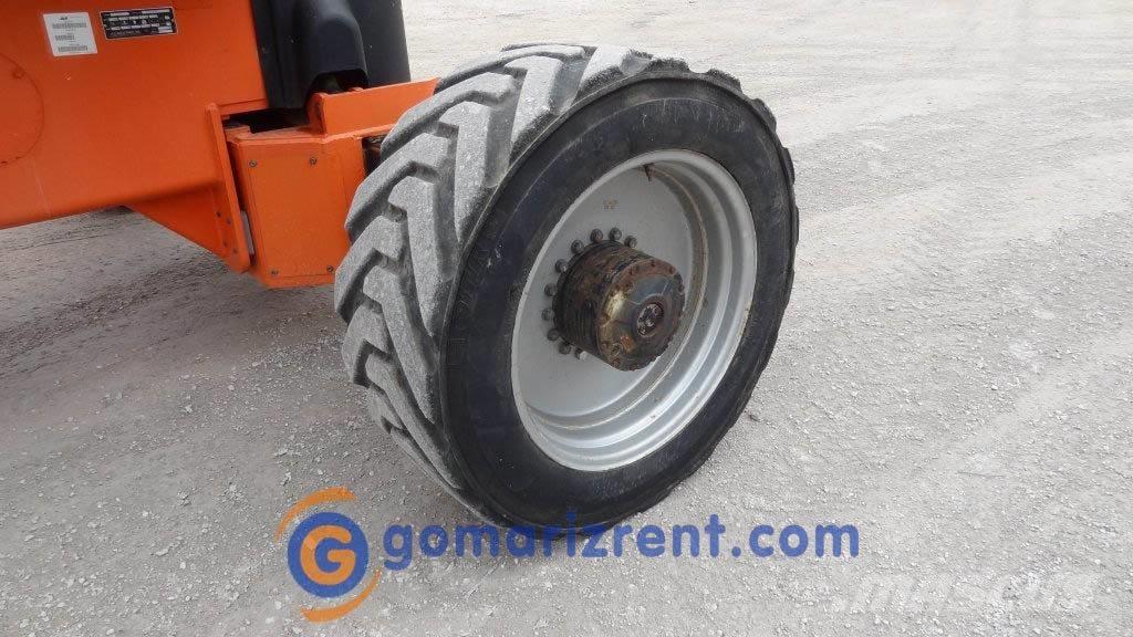 JLG 1250AJP Kloubové plošiny
