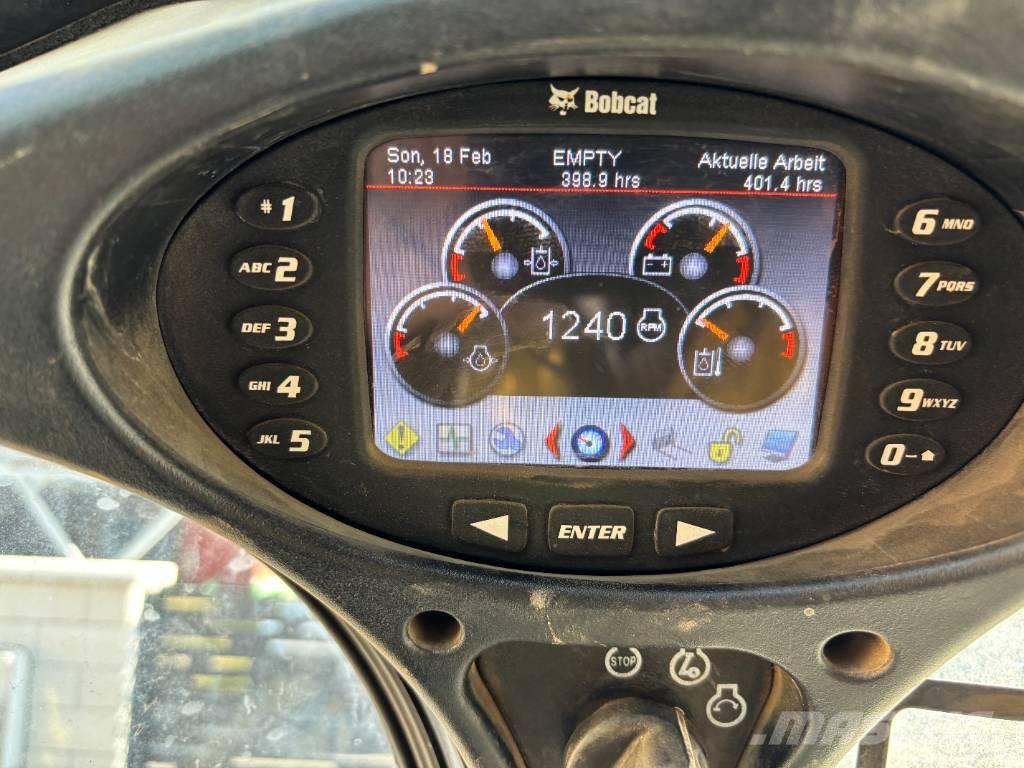 Bobcat s 450 Smykem řízené nakladače
