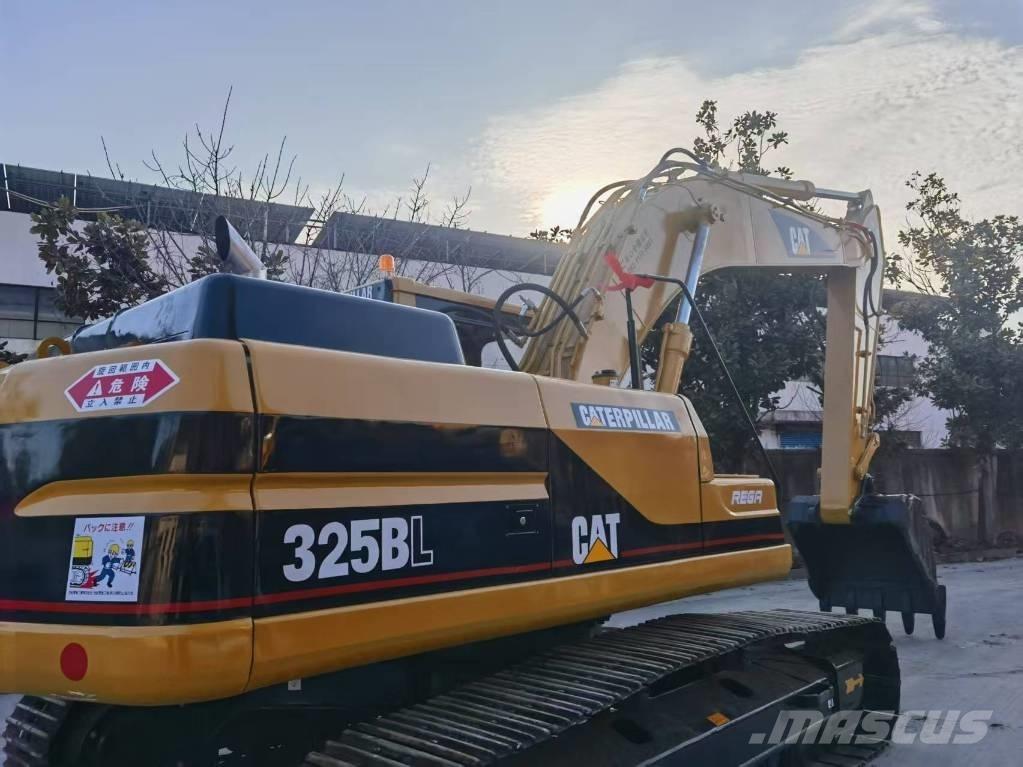 CAT 325 B L Pásová rýpadla