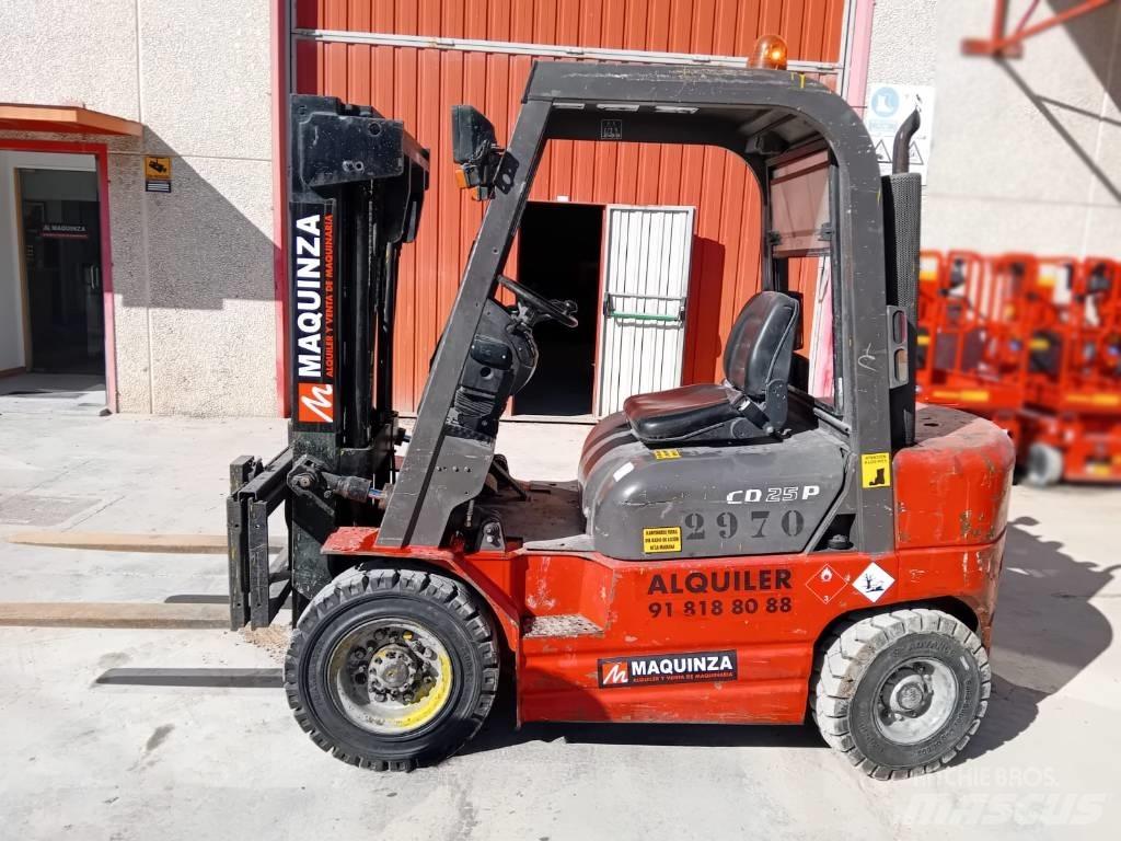 Manitou CD 25 P Dieselové vozíky