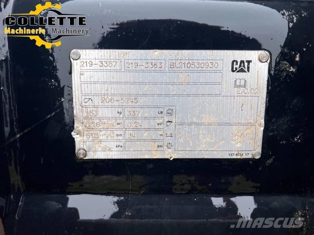 CAT Backhoe Bucket Další příslušenství k traktorům