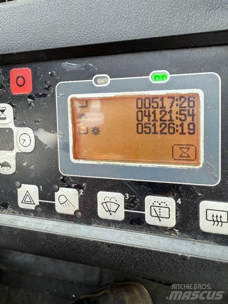Toyota 8 FBMT 35 Akumulátorové vozíky