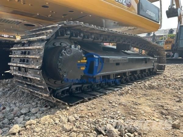 CAT 313 Midi rýpadla 7t - 12t
