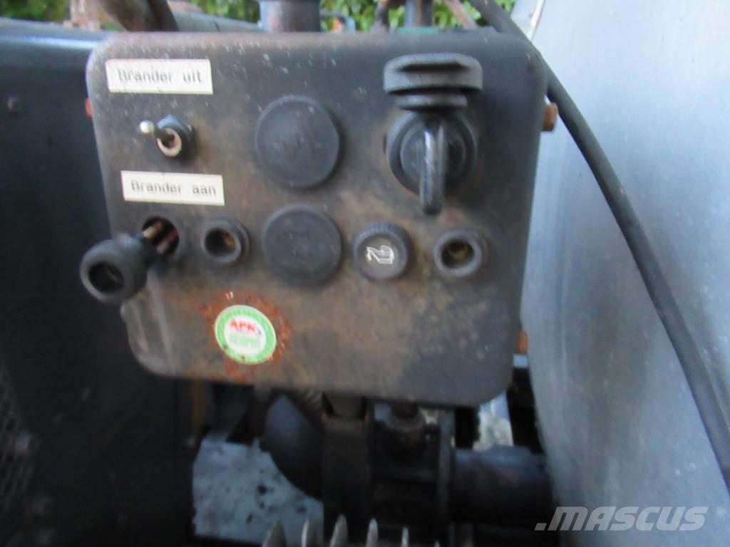 Burtec TSH 1000 Rozstřikovače asfaltu