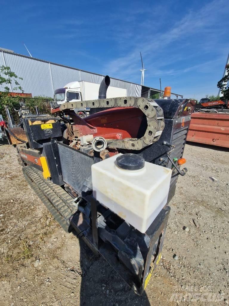 Ditch Witch JT 10 Horizontální vrtací zařízení