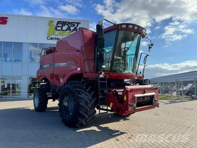 Case IH AF 5088 Sklízecí mlátičky