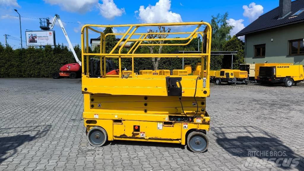 Haulotte Compact 10 Nůžková zvedací plošina