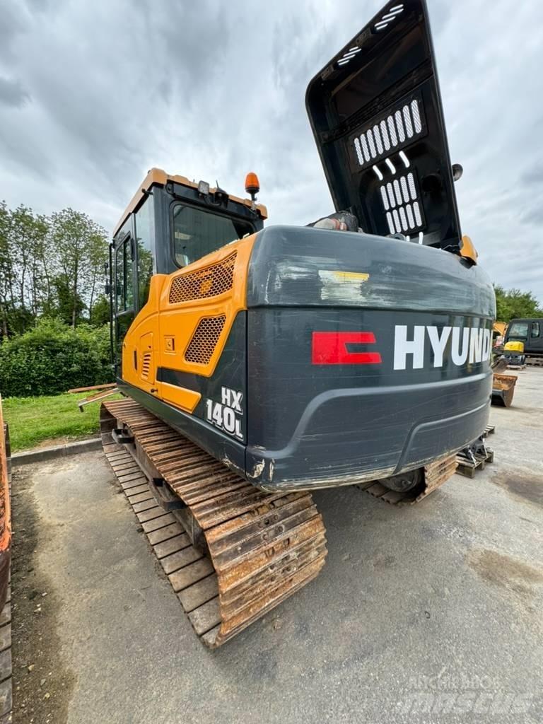 Hyundai HX 140L Pásová rýpadla