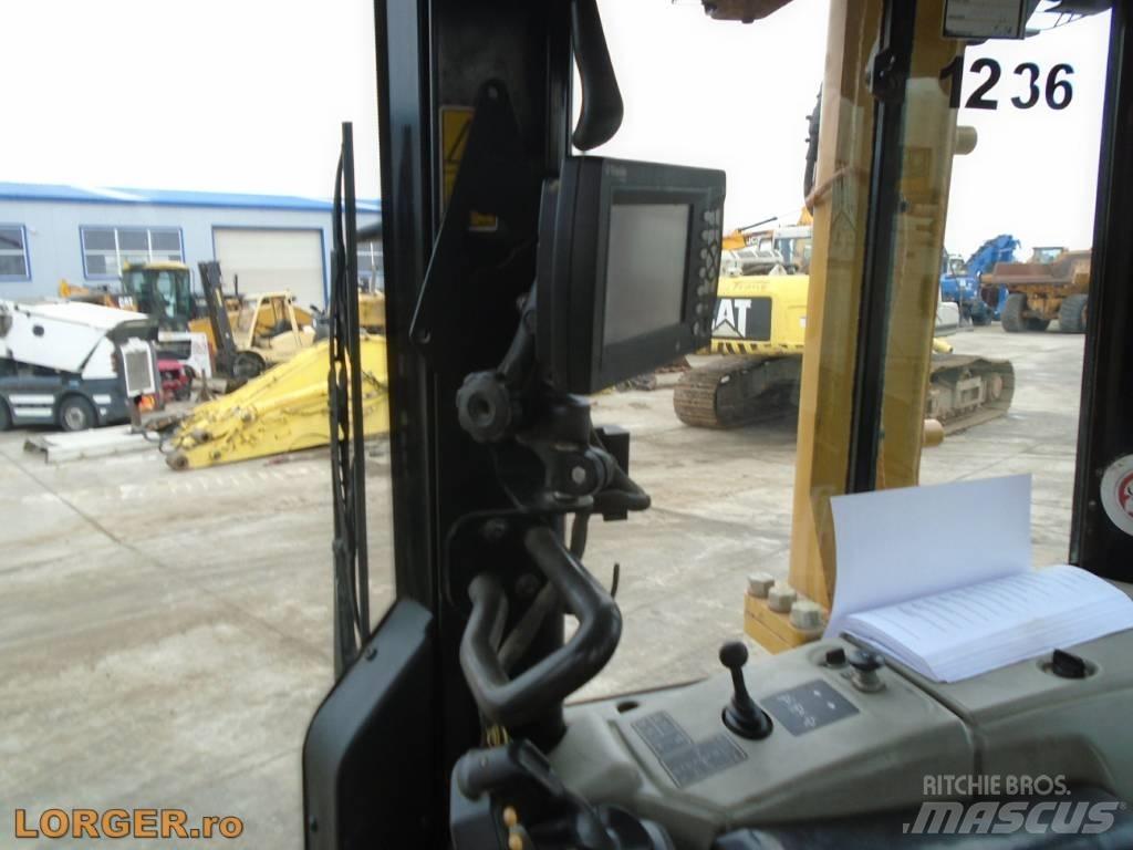 CAT D6N LGP Pásové dozery