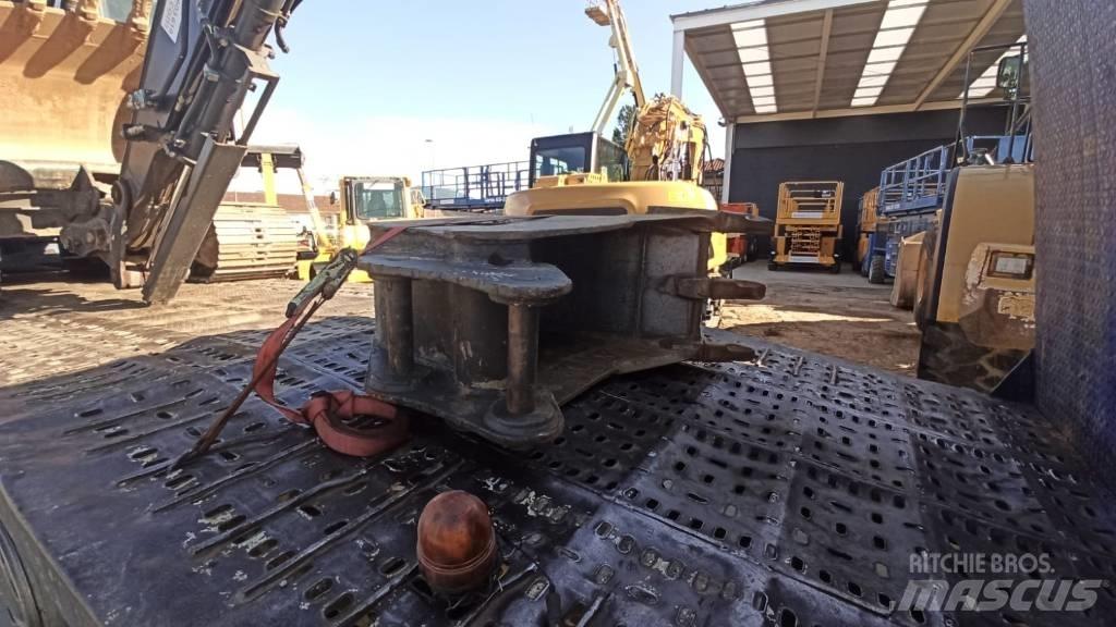 Volvo EC 140 E Pásová rýpadla