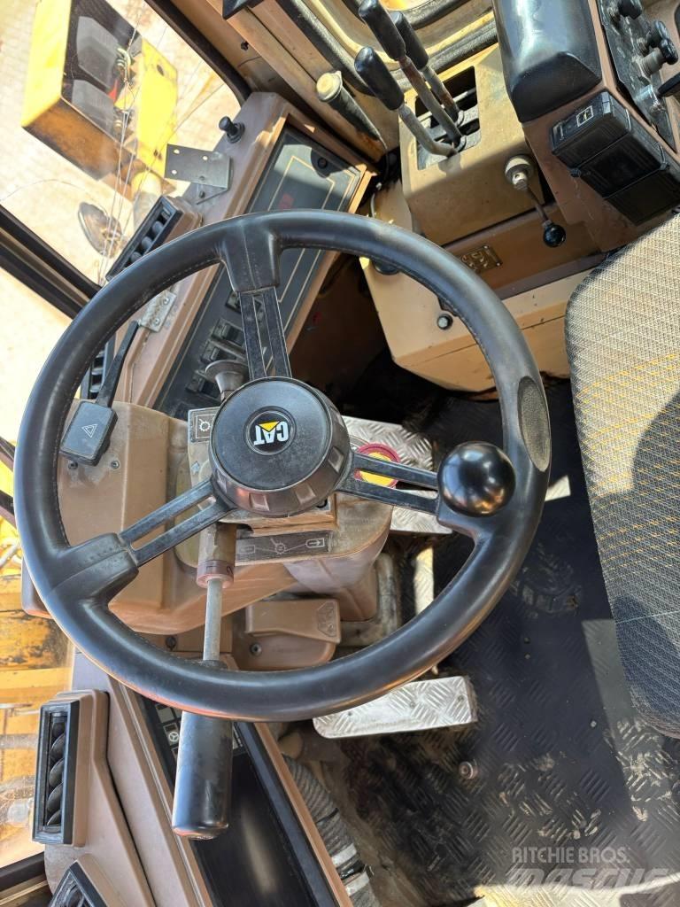 CAT 950 F Kolové nakladače