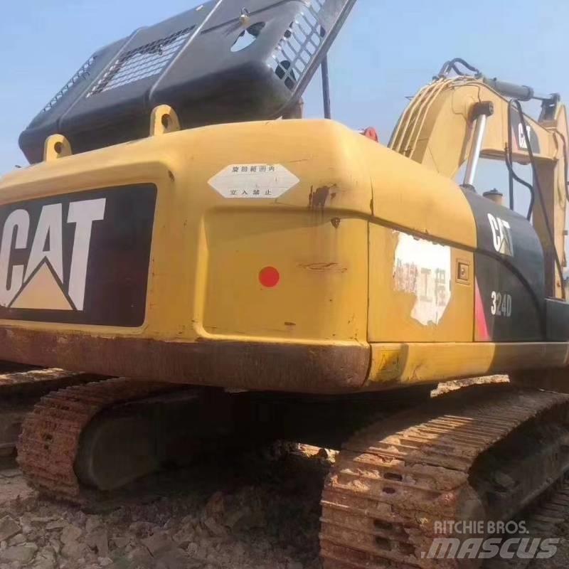 CAT 324 Pásová rýpadla