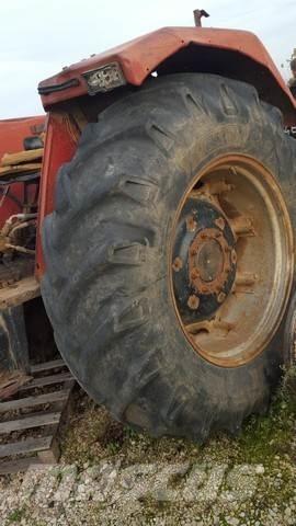  Pneus 18.4-34 Pneumatiky, kola a ráfky