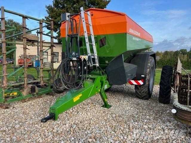 Amazone ZG-TS 10001 Rozmetadlo minerálních hnojiv