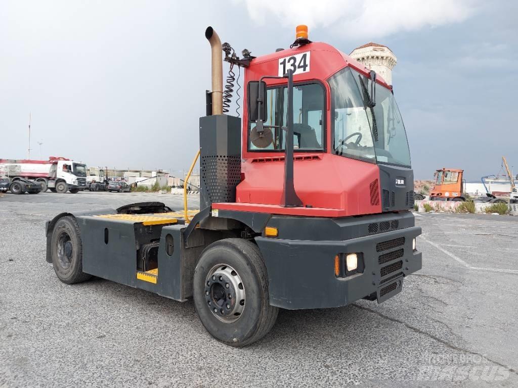 Kalmar T2 Terminálový tahač