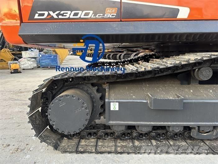 Doosan DX 300LC-9C Pásová rýpadla