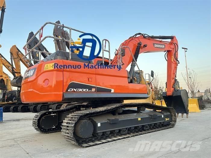 Doosan DX 300LC-9C Pásová rýpadla