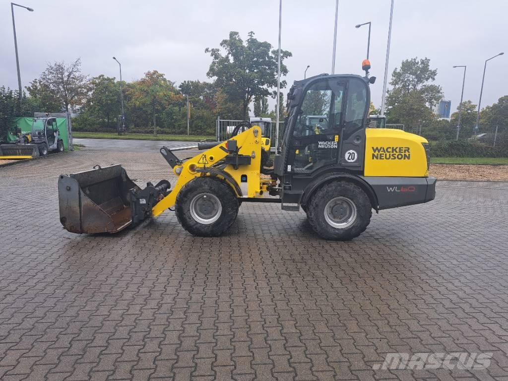 Wacker Neuson WL60 Kolové nakladače
