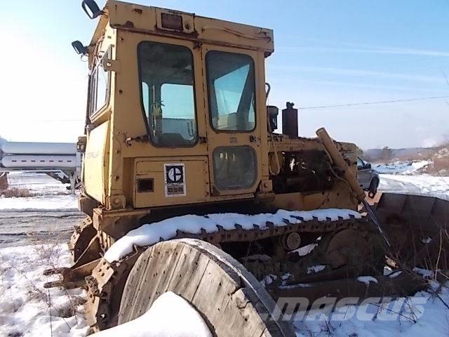 CAT D 5 B Pásové dozery