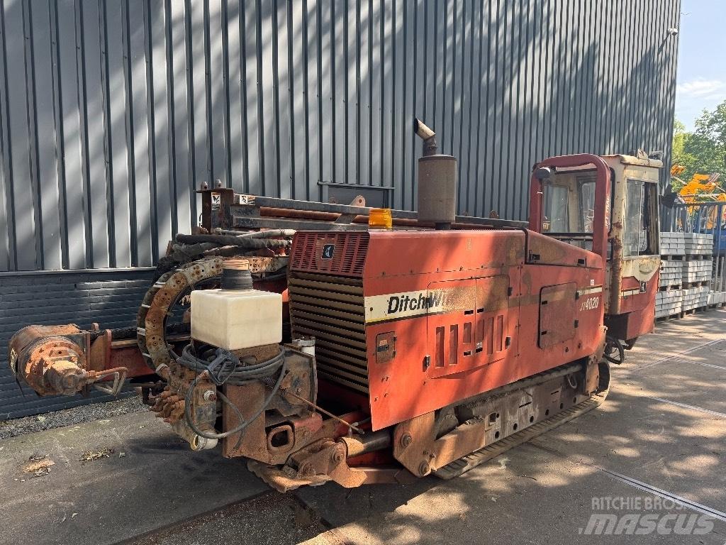 Ditch Witch JT 4020 Horizontální vrtací zařízení