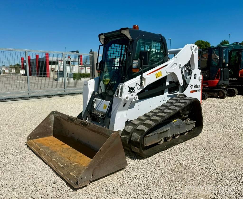 Bobcat T 650 Smykem řízené nakladače