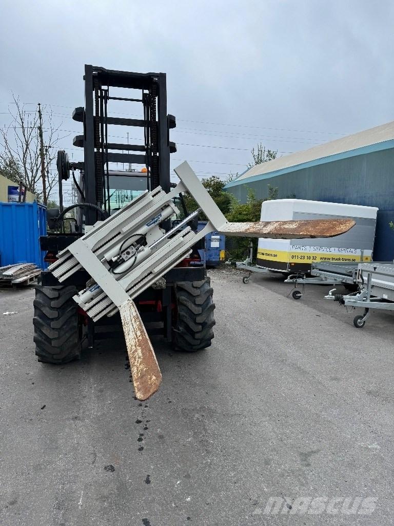 Manitou M40-2 Dieselové vozíky