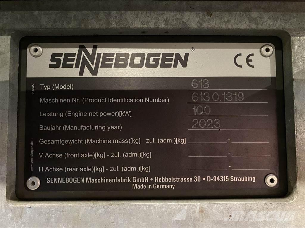 Sennebogen 613E-M Univerzální terénní jeřáby