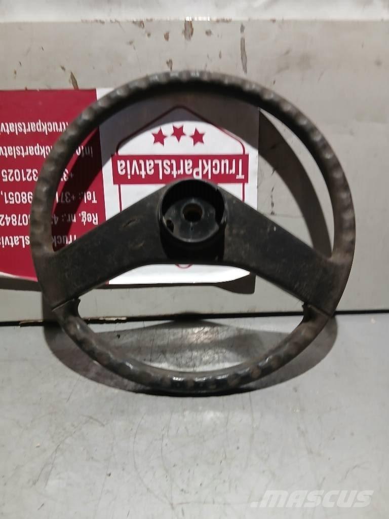 MAN TGS   81464306008 Kabiny a interiér