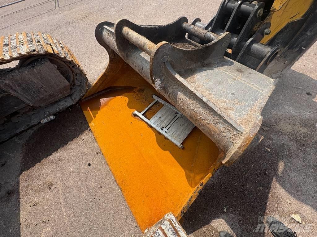 Volvo ECR 235 EL Pásová rýpadla