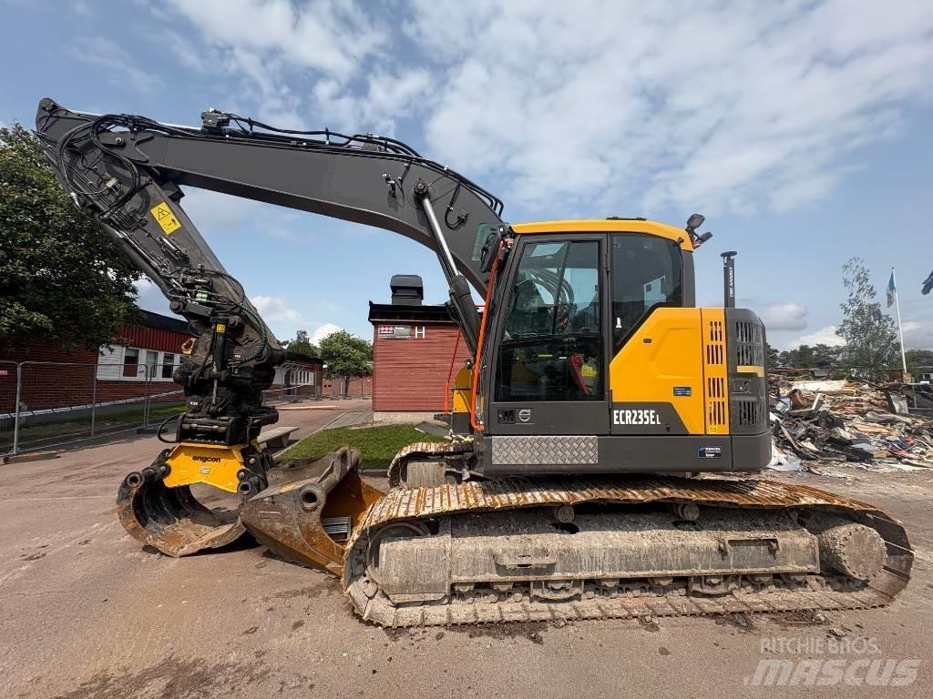 Volvo ECR 235 EL Pásová rýpadla