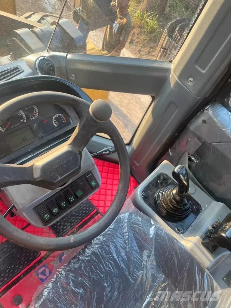 XCMG ZL 50 GN Kolové nakladače