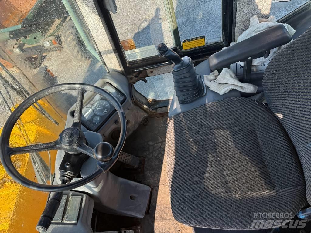 Liebherr L 522 Kolové nakladače