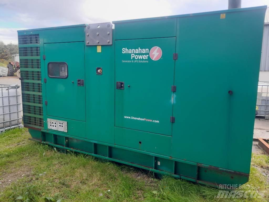 Cummins 330 Naftové generátory