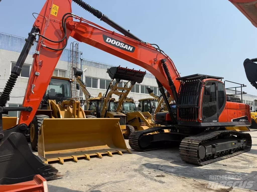 Doosan DX 300 LC Pásová rýpadla