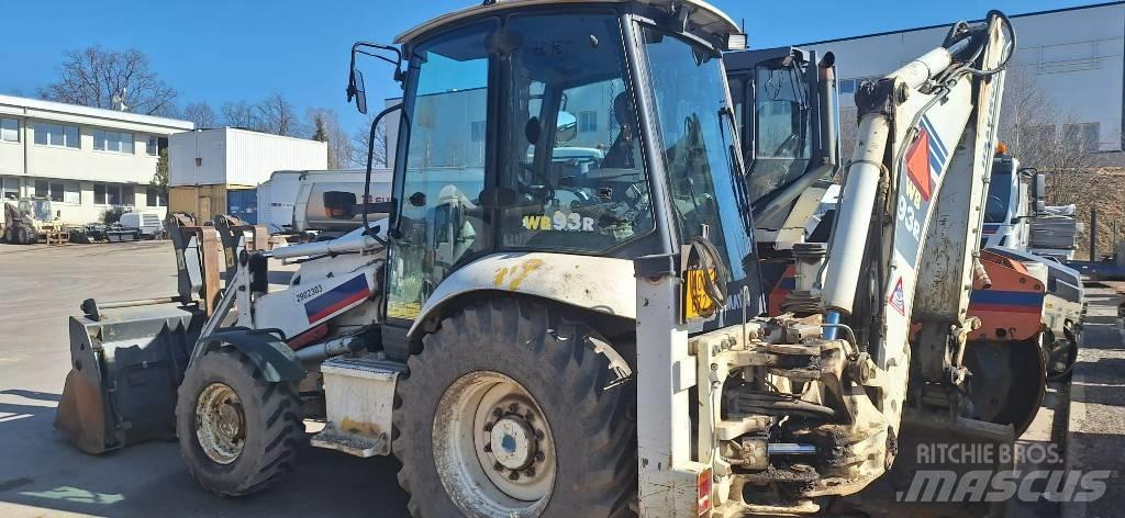 Komatsu WB 93 R-5 Rýpadlo-nakladače