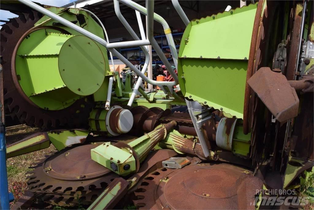 CLAAS RU 600 Stroje na sklizeň pícnin-příslušenství