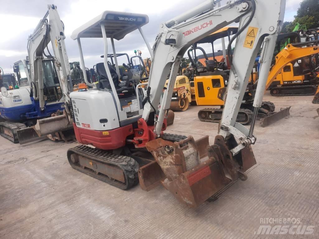 Takeuchi TB23R Mini rýpadla < 7t