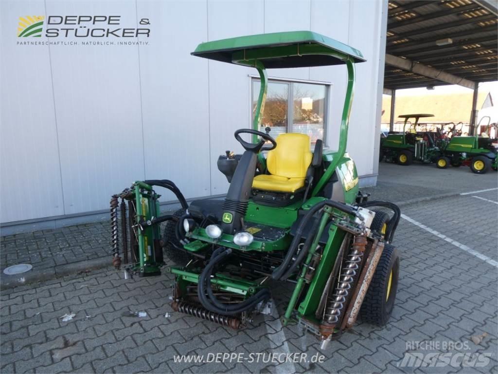 John Deere 8700 Žací stroje
