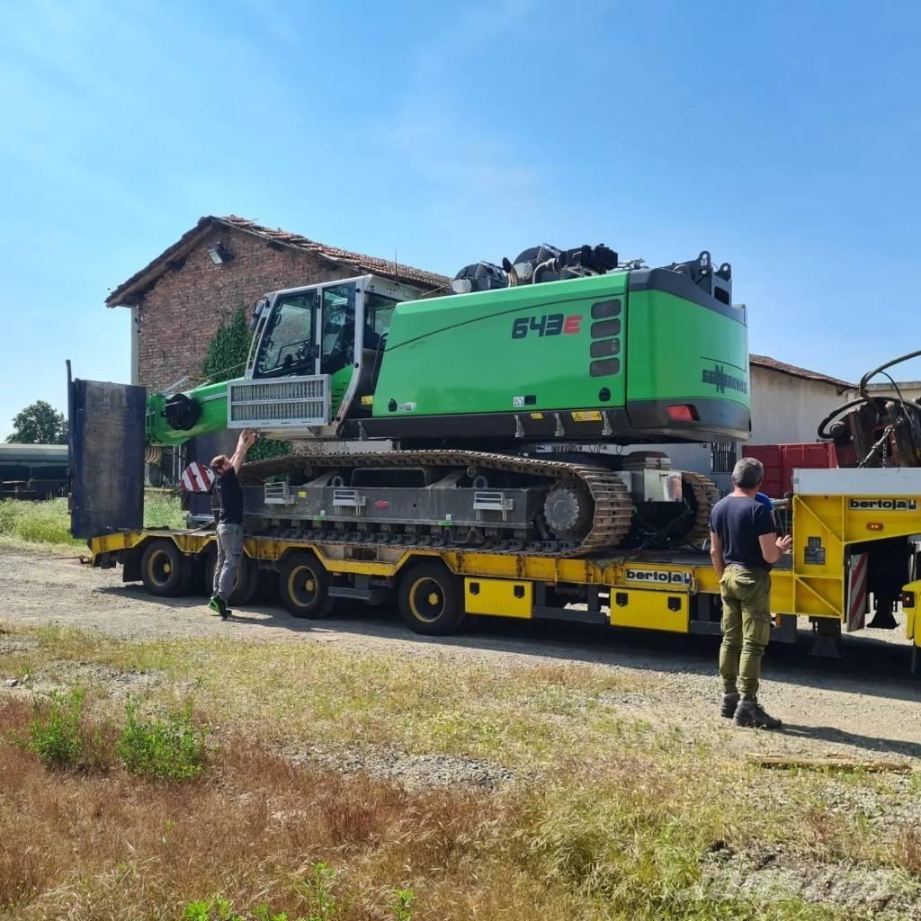 Sennebogen 643 R Pásové jeřáby