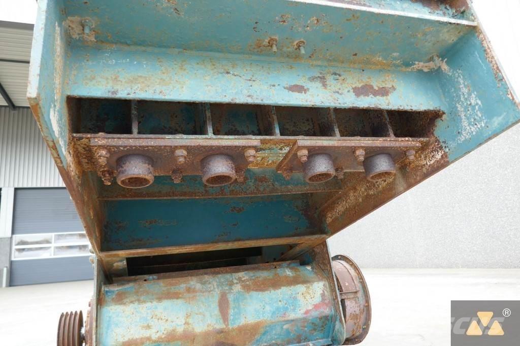 Kue-Ken Feeder Doprava – ostatní