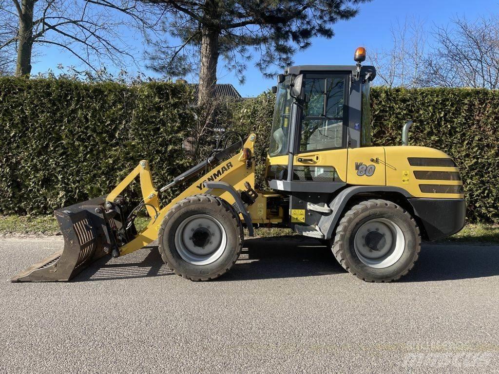 Yanmar V80 Kolové nakladače