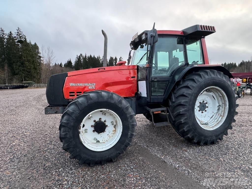 Valtra Valmet 8400 Traktory