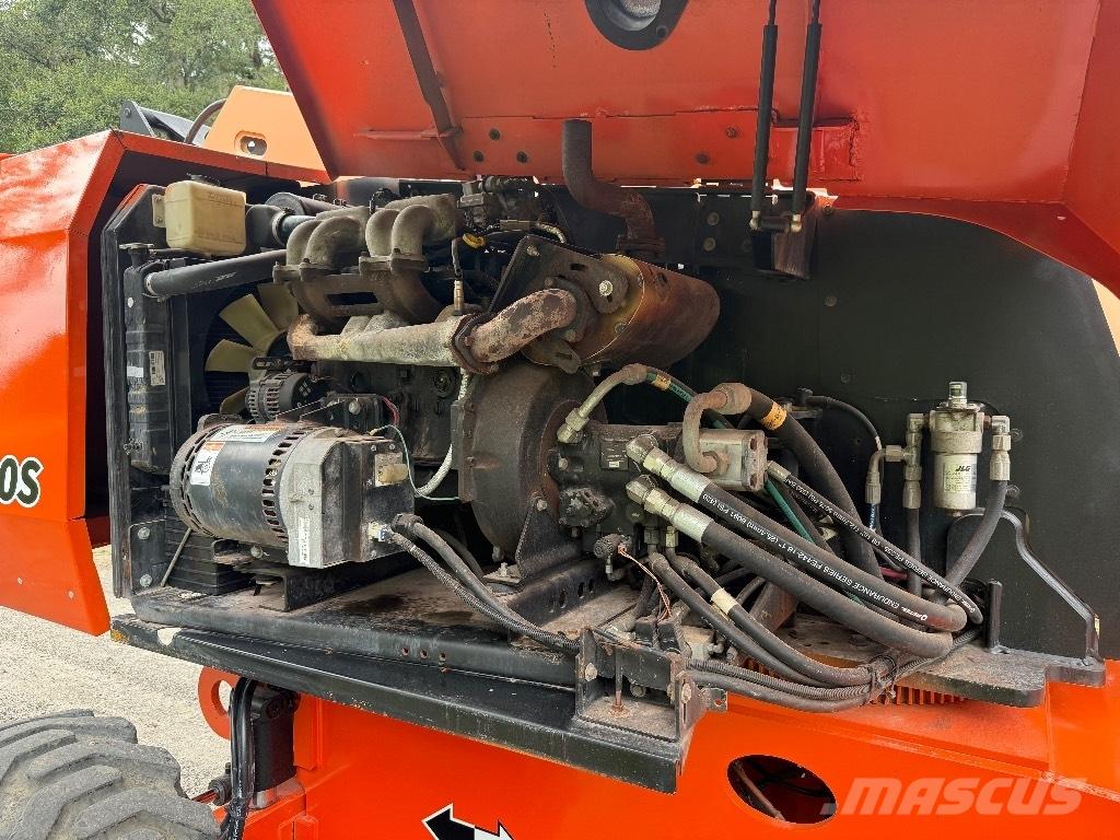JLG 600 S Teleskopické plošiny