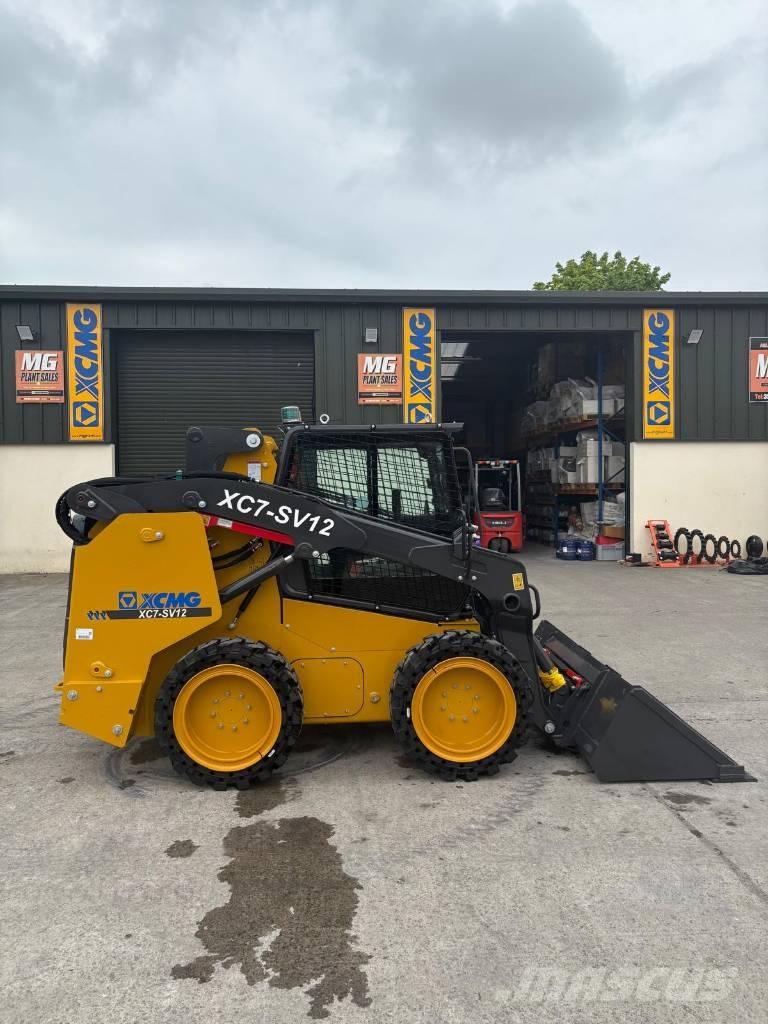 XCMG XC7-SV12 Smykem řízené nakladače