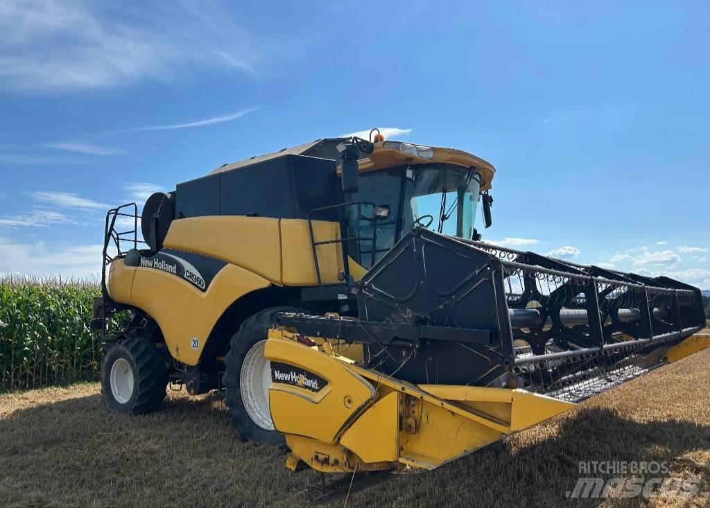New Holland CR 960 Sklízecí mlátičky
