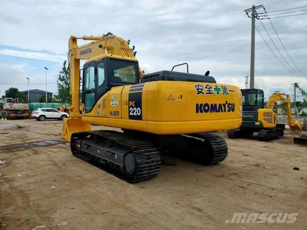 Komatsu pc220-7 Pásová rýpadla