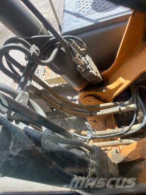 CASE CX 210 C Pásová rýpadla