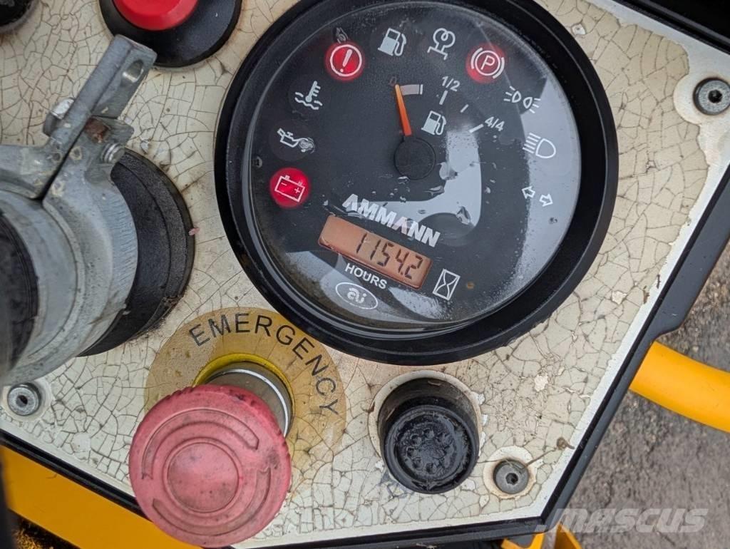 Ammann AV 26-2 Tandemové válce