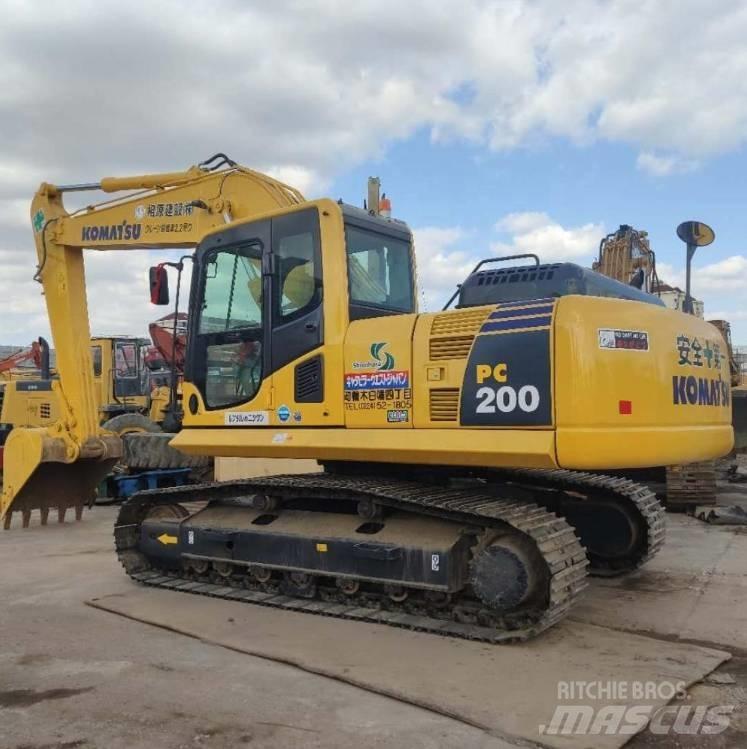 Komatsu pc200-8 Pásová rýpadla