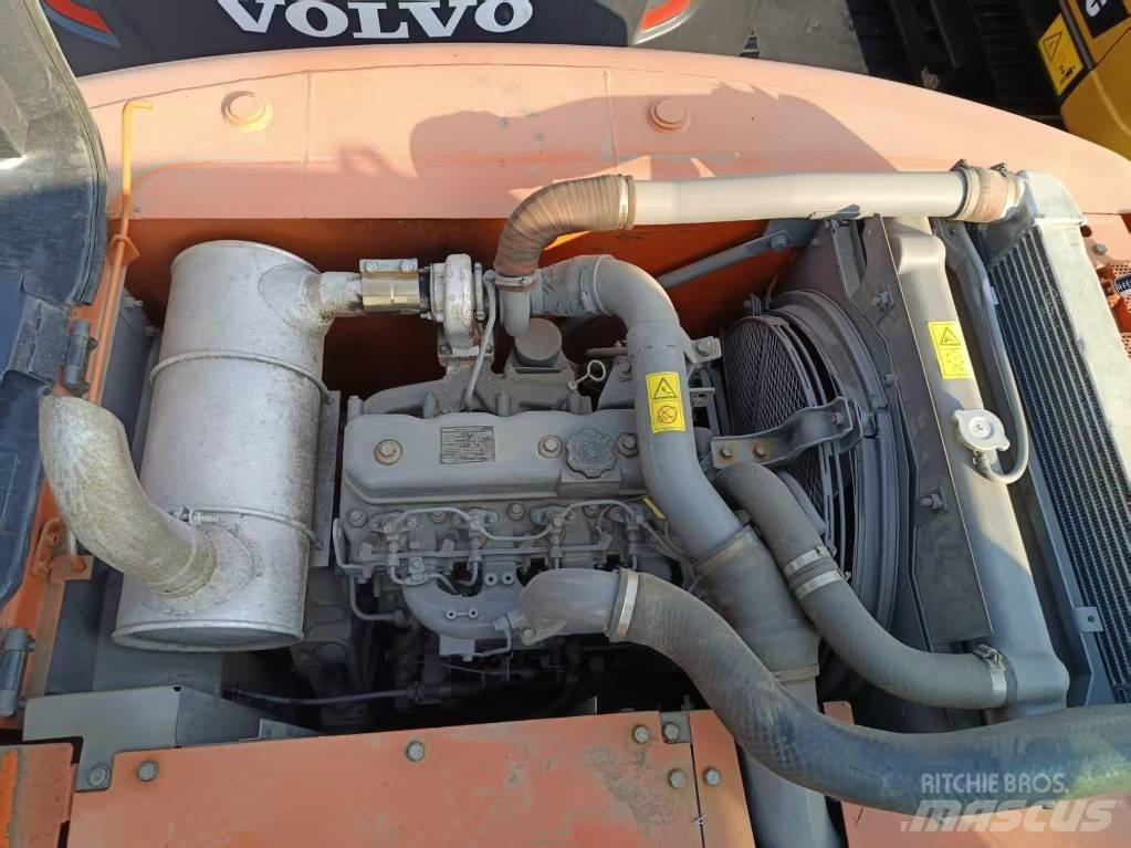 Hitachi ZX160 Pásová rýpadla